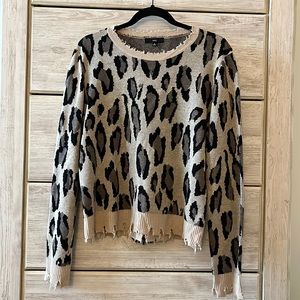 Cheetah print women’s sweater size small